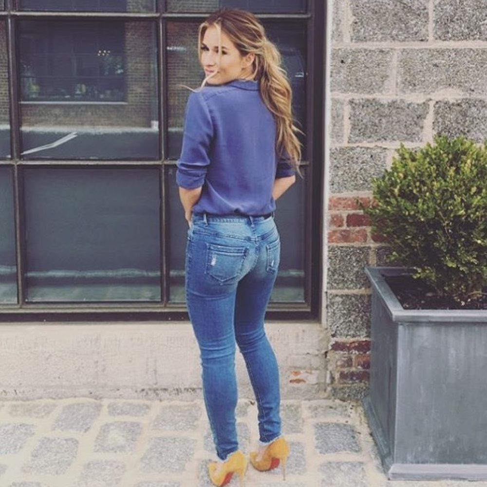 Kittenish Skinny Jeans | 25